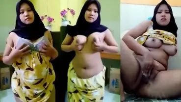 Tante Hijab Dasteran Goyang Ebot Liar